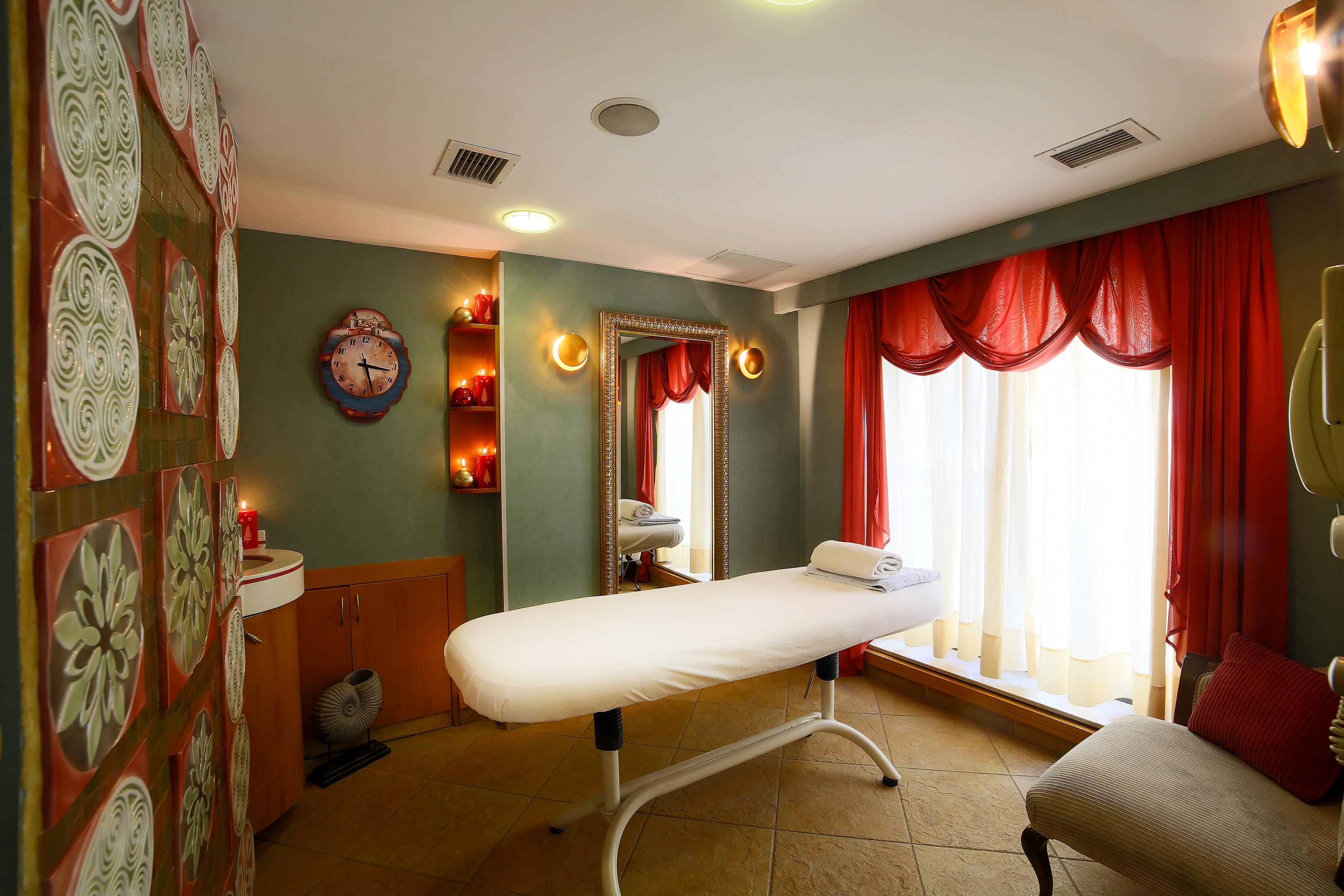 Zagreb Hotel Istanbul Luaran gambar