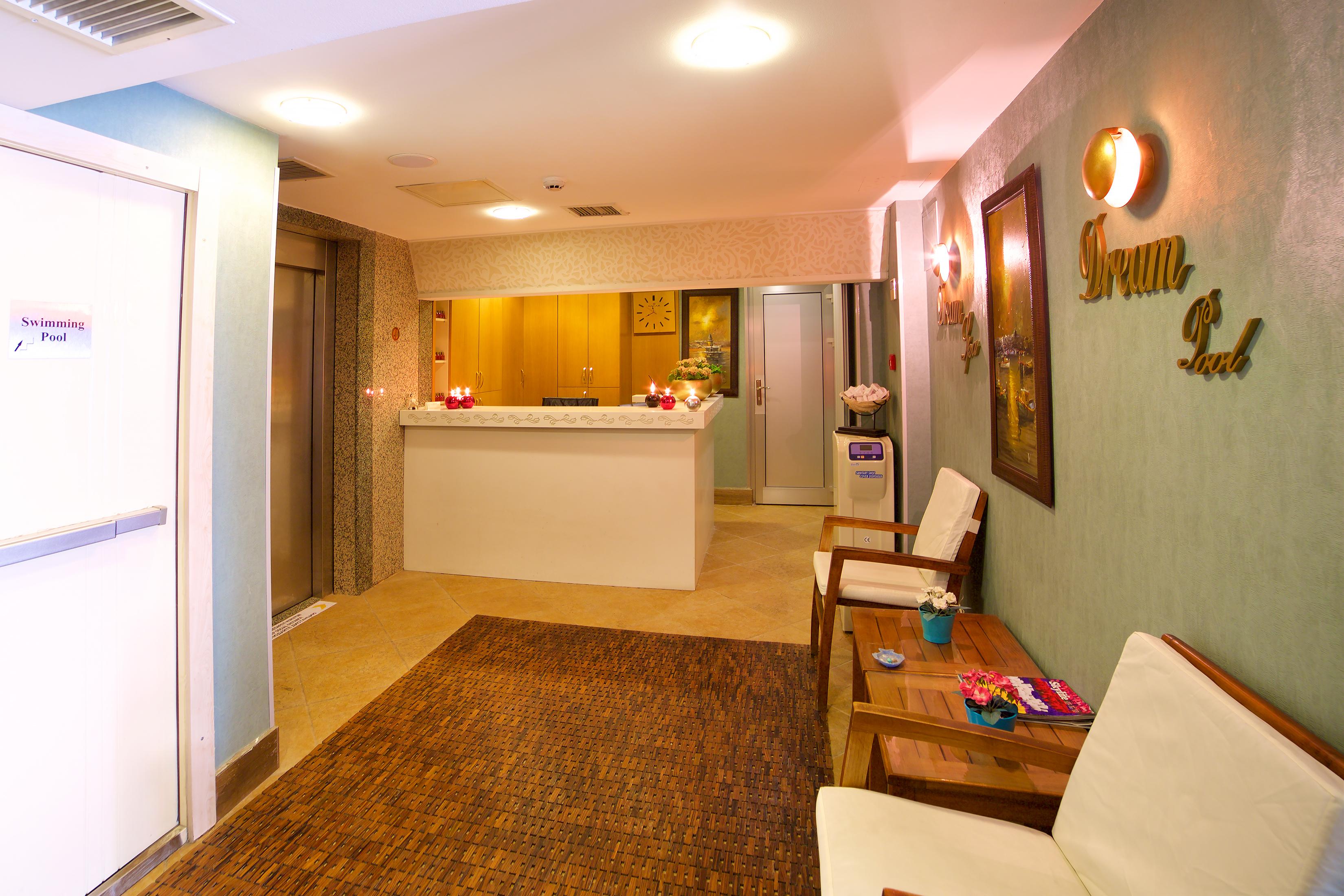 Zagreb Hotel Istanbul Luaran gambar