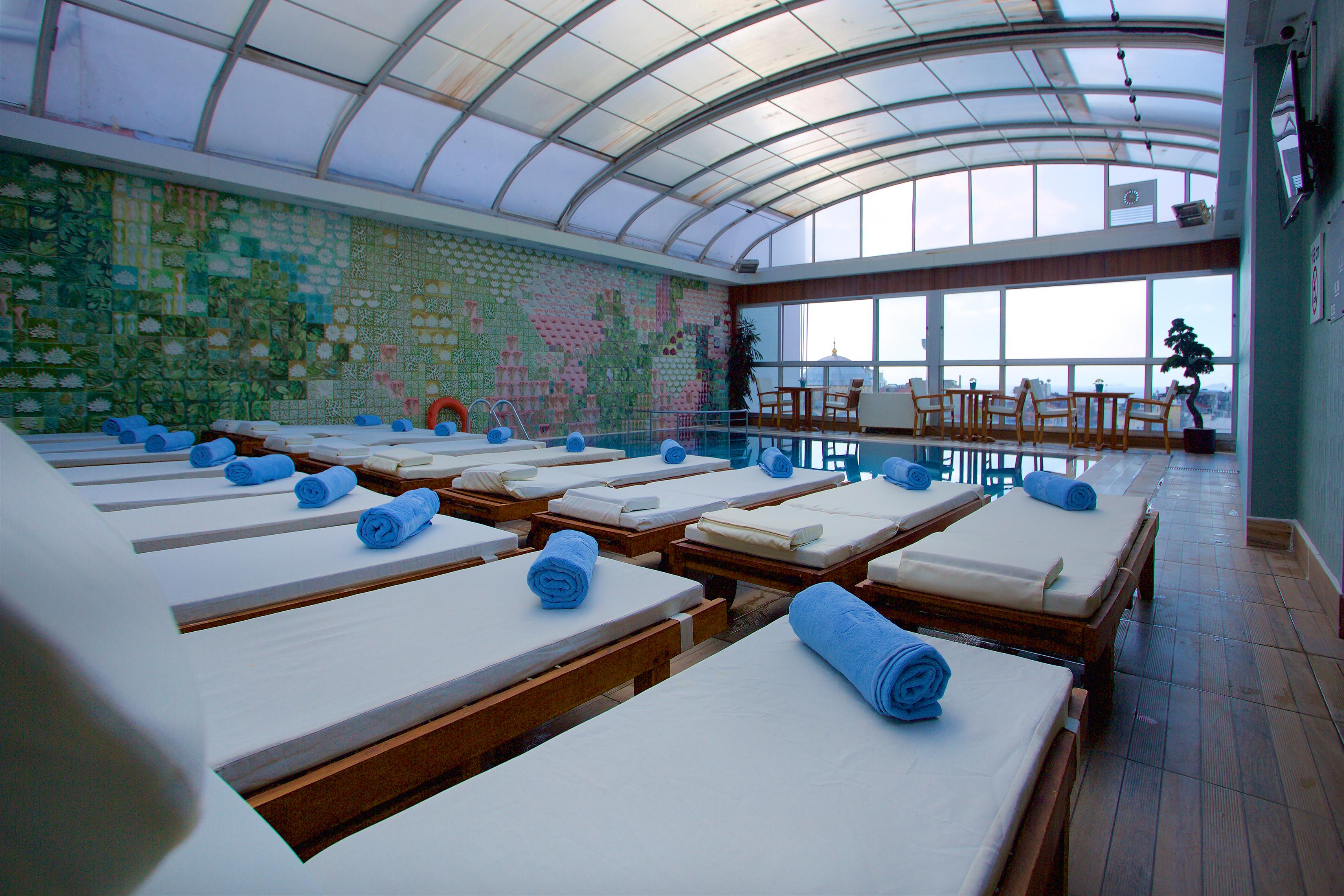 Zagreb Hotel Istanbul Luaran gambar