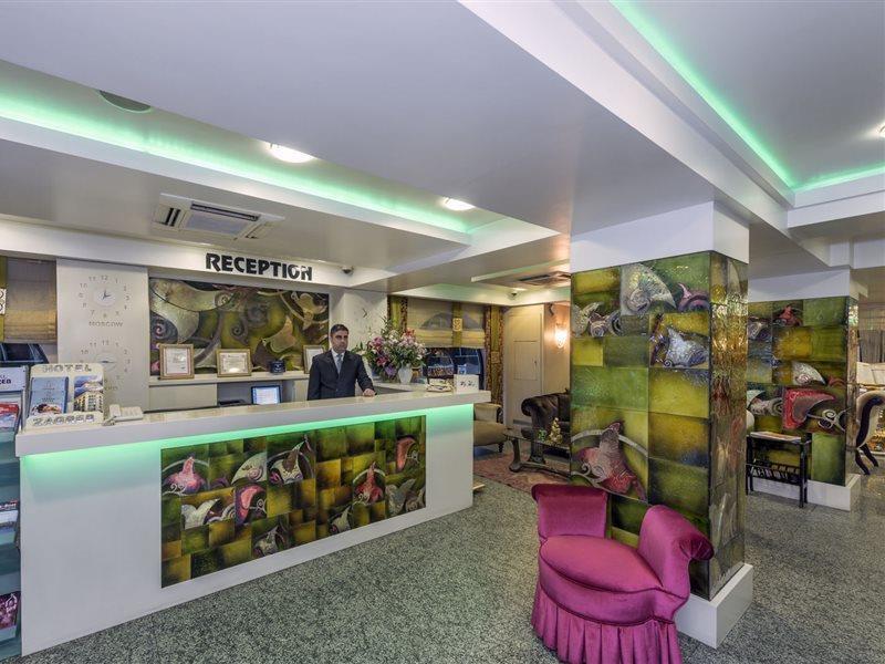 Zagreb Hotel Istanbul Luaran gambar